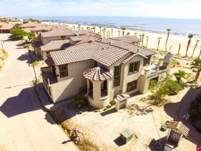 Condo 77-3 On the Beach First Class on the Sea of Cortez